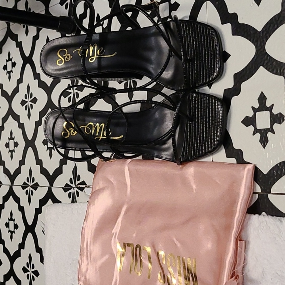 Black strap heel